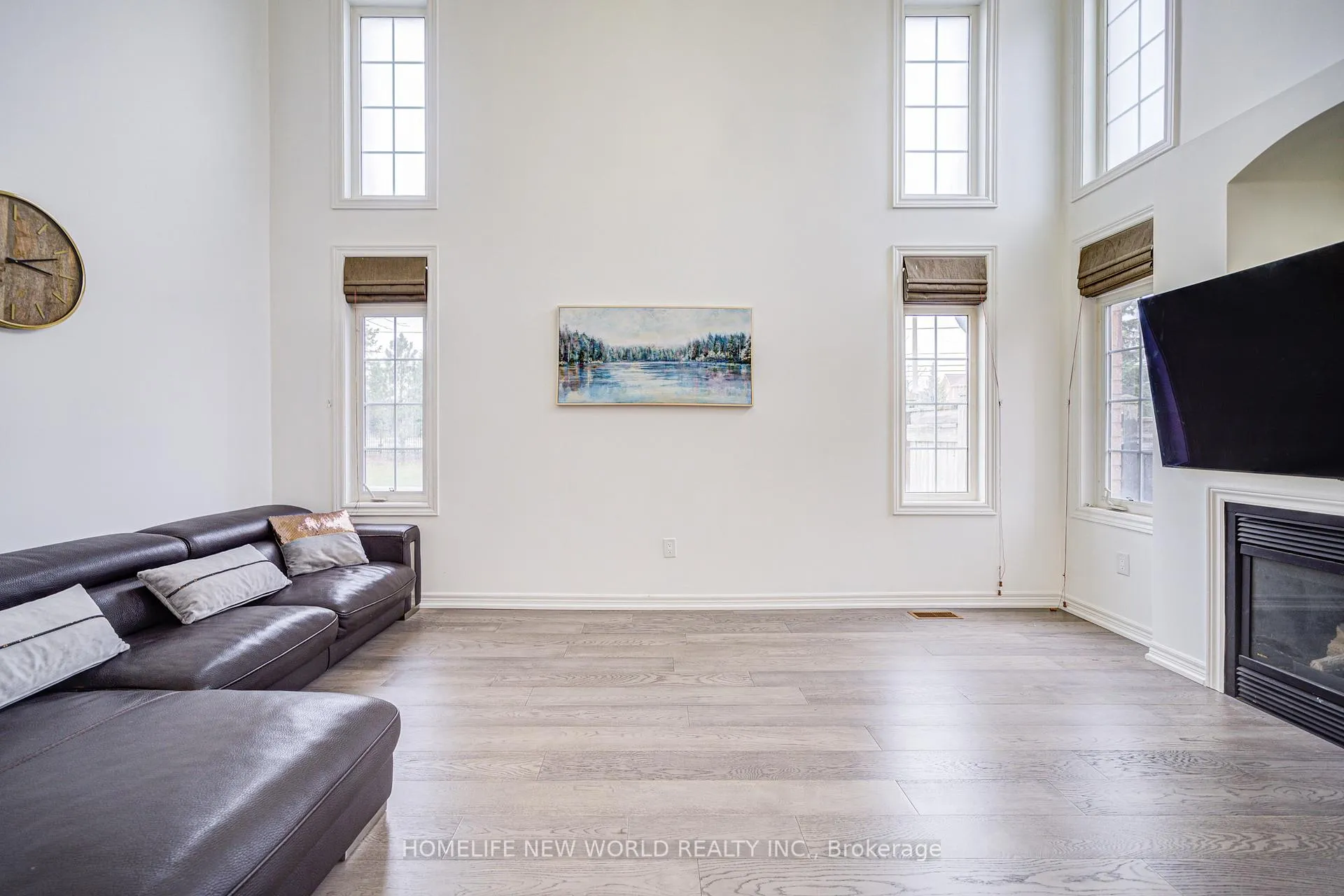 Photo 16 of 46 Teal Crescent, Vaughan, Vellore Village — HOMEH