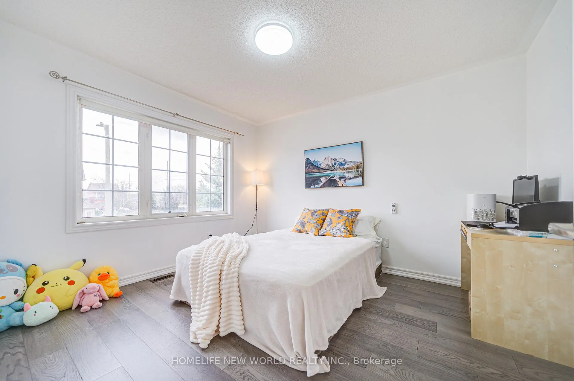 Photo 32 of 46 Teal Crescent, Vaughan, Vellore Village — HOMEH