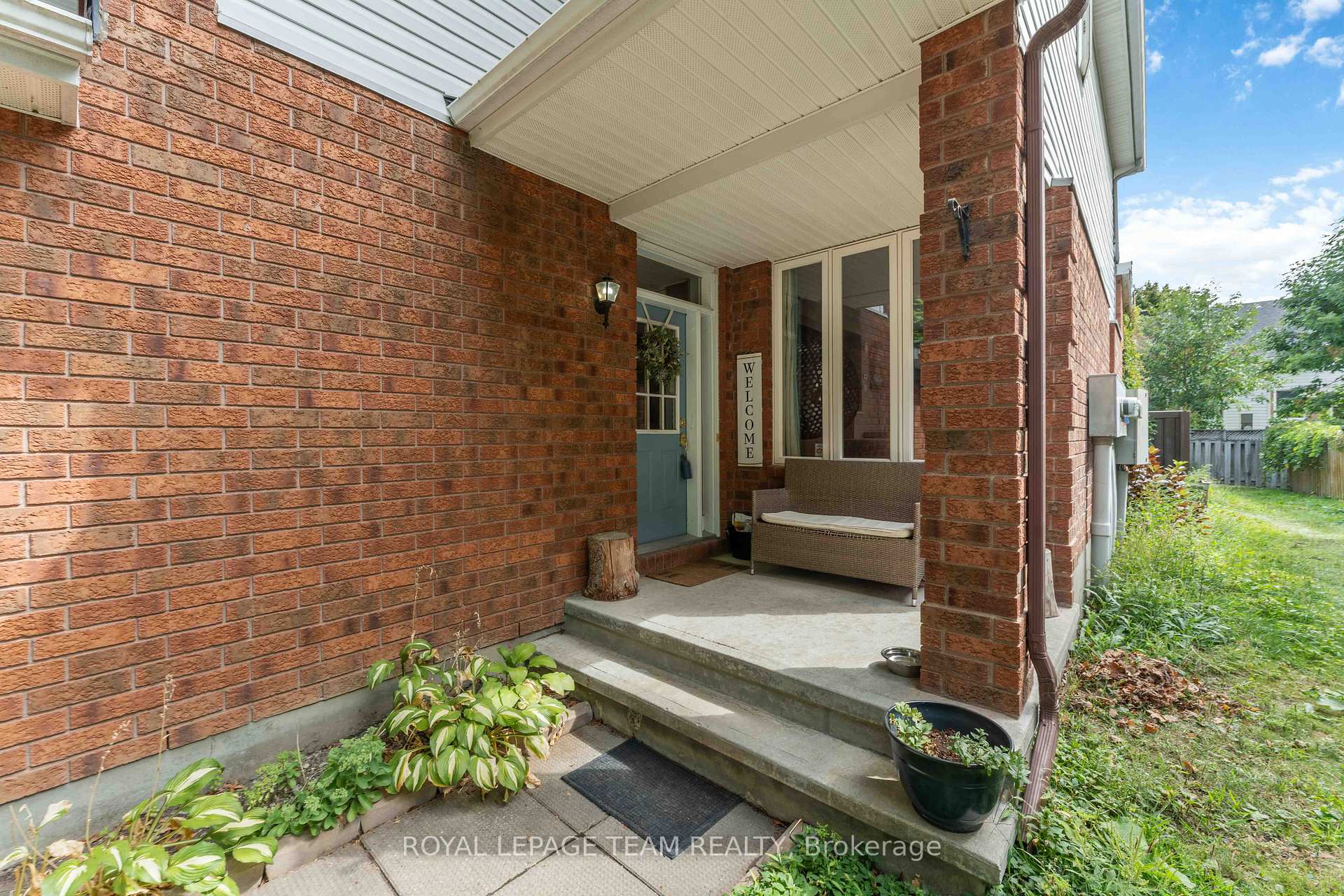 Photo 4 of 4317 Owl Valley Drive, Ottawa, Riverside South/Gloucester Glen — HOMEH