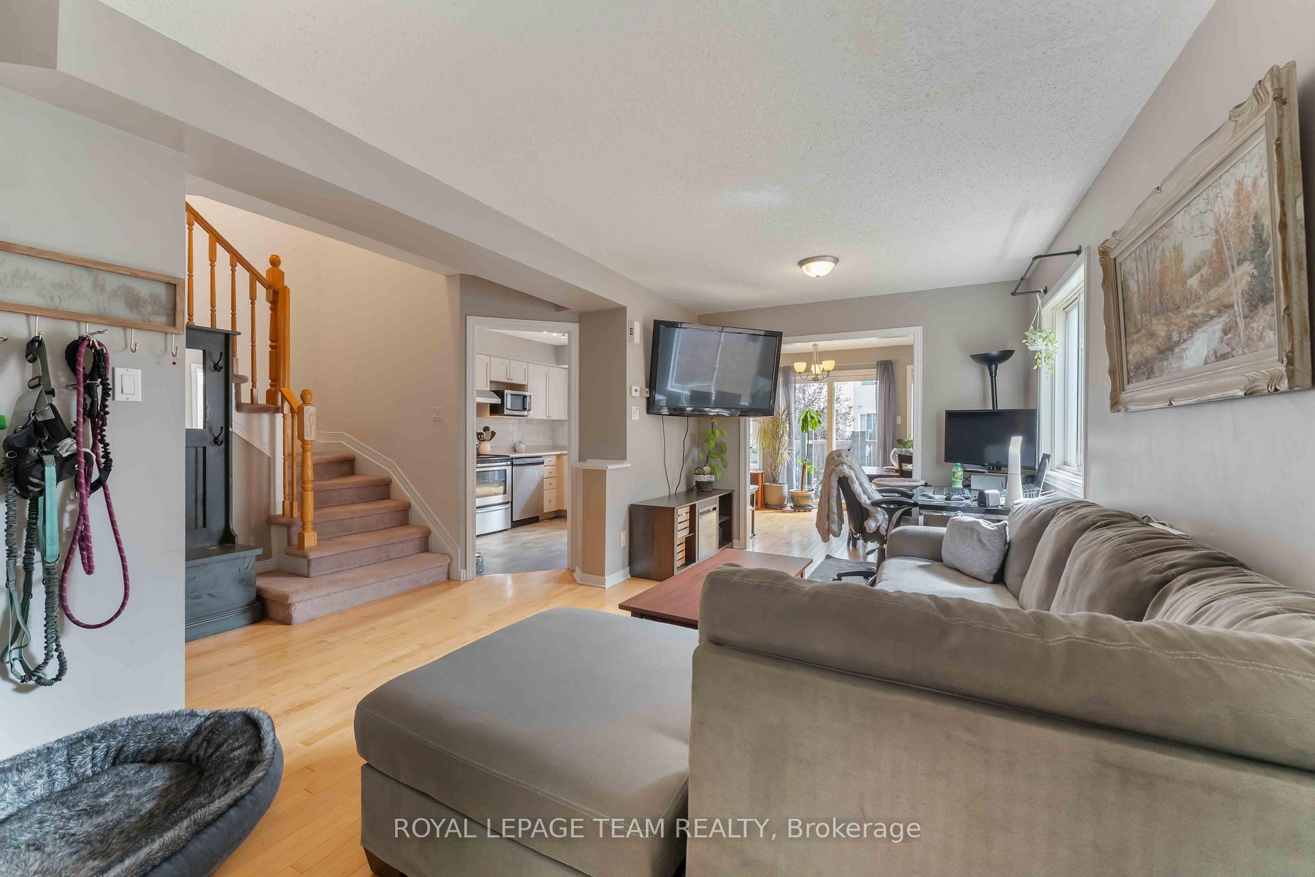 Photo 7 of 4317 Owl Valley Drive, Ottawa, Riverside South/Gloucester Glen — HOMEH