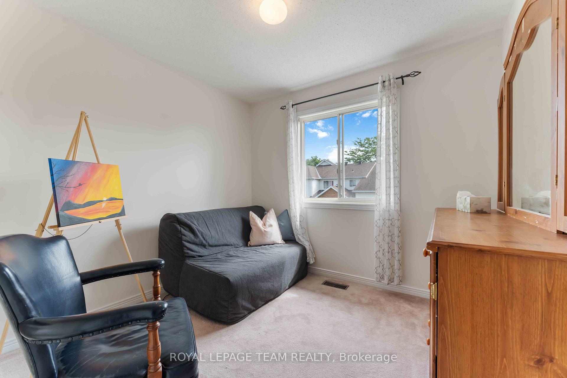 Photo 18 of 4317 Owl Valley Drive, Ottawa, Riverside South/Gloucester Glen — HOMEH