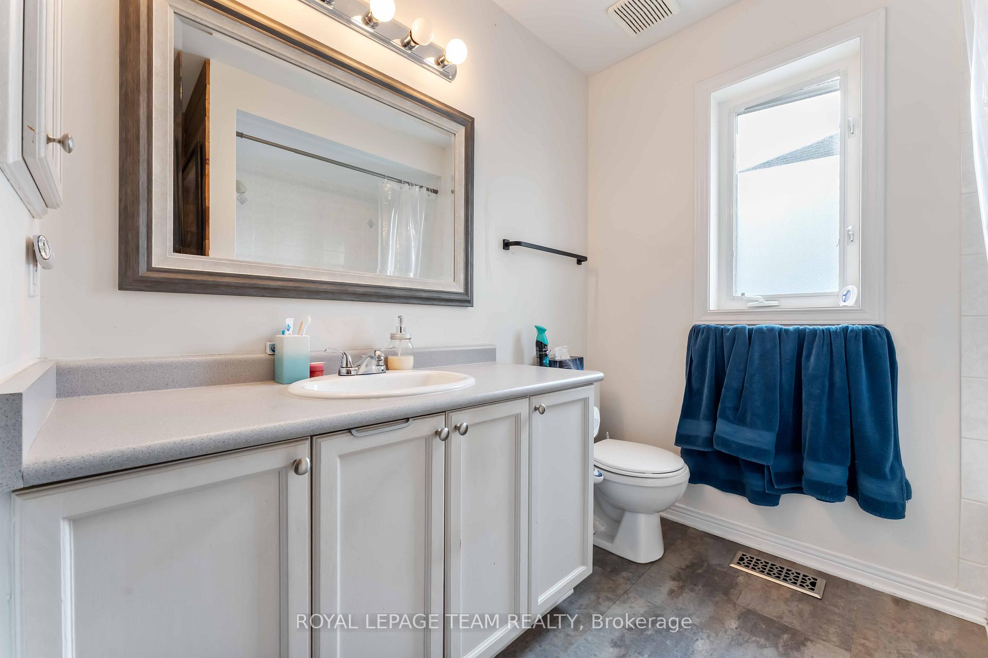 Photo 21 of 4317 Owl Valley Drive, Ottawa, Riverside South/Gloucester Glen — HOMEH