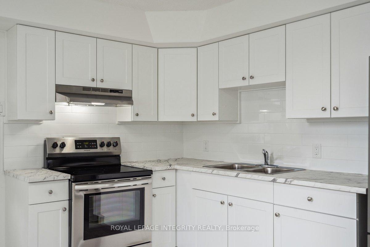 Photo 14 of Unit 3, 120 Marquette Avenue, Ottawa, Vanier — HOMEH