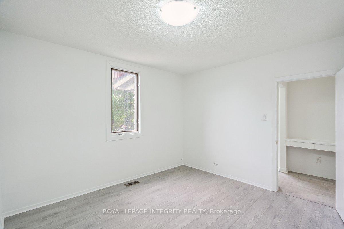 Photo 20 of Unit 3, 120 Marquette Avenue, Ottawa, Vanier — HOMEH
