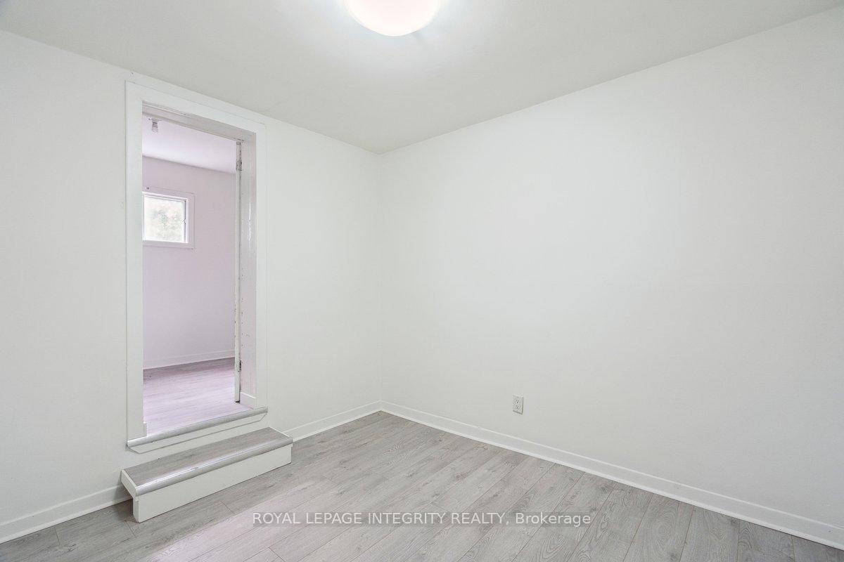 Photo 21 of Unit 3, 120 Marquette Avenue, Ottawa, Vanier — HOMEH