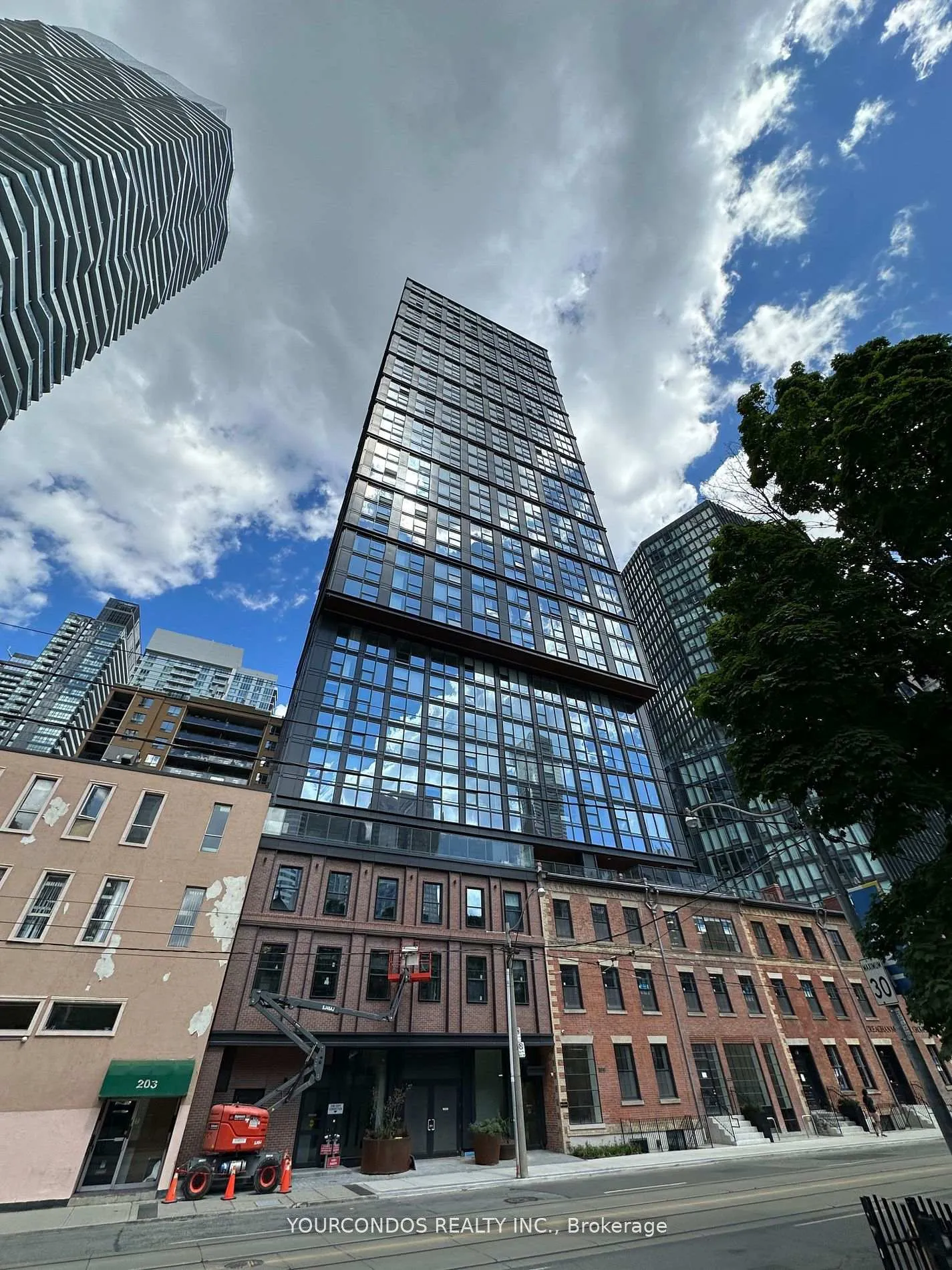 Photo 1 of Unit 3811, 82 Dalhousie St, Toronto, Church-Yonge Corridor — HOMEH