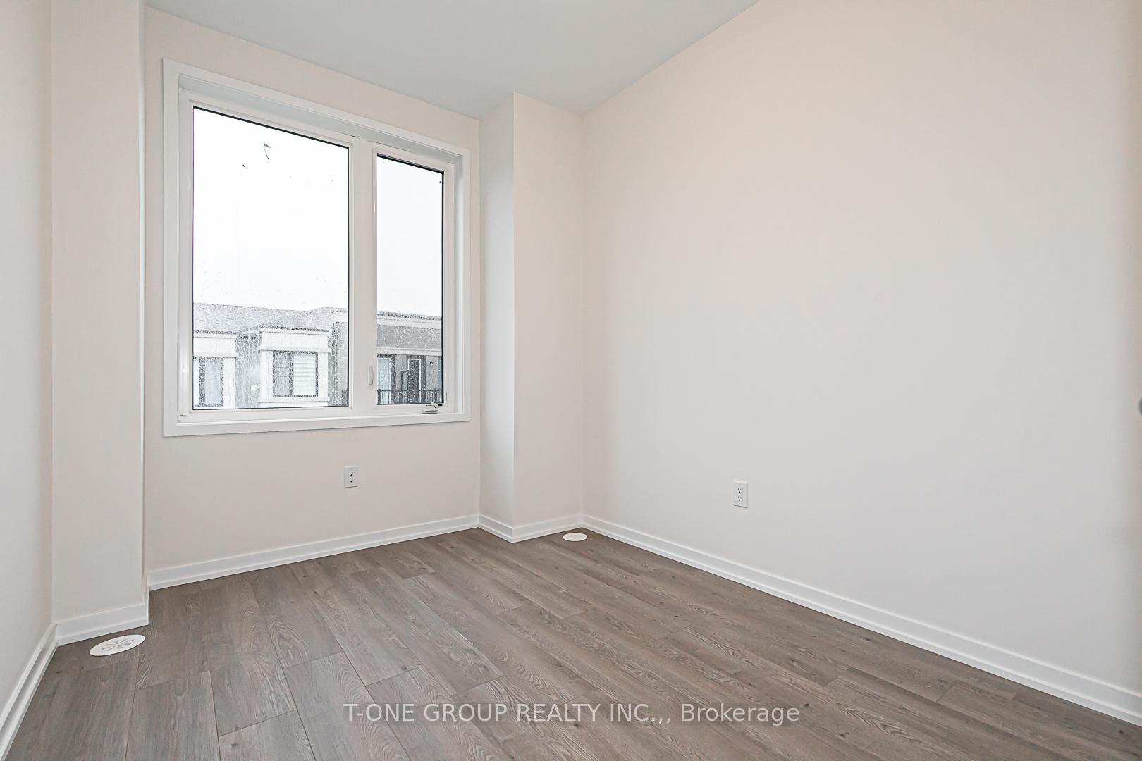 Photo 26 of 34 Origin Way, Vaughan, Patterson — HOMEH