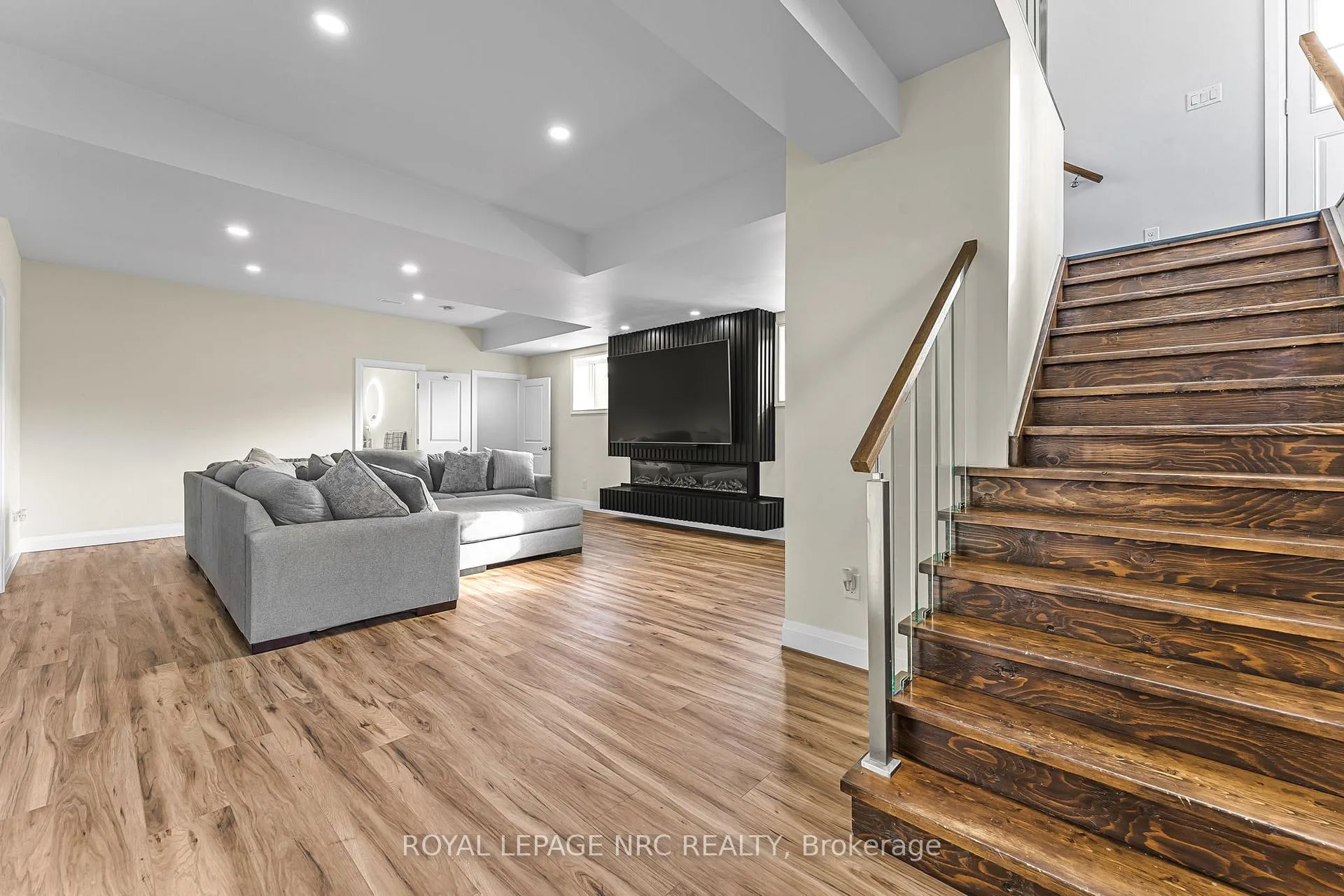 Photo 27 of 72654 Regional Rd 27, Wainfleet, Marshville/Winger — HOMEH