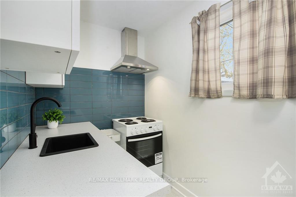 Photo 3 of Unit 1, 108 Lebrun Street, Ottawa, Vanier — HOMEH