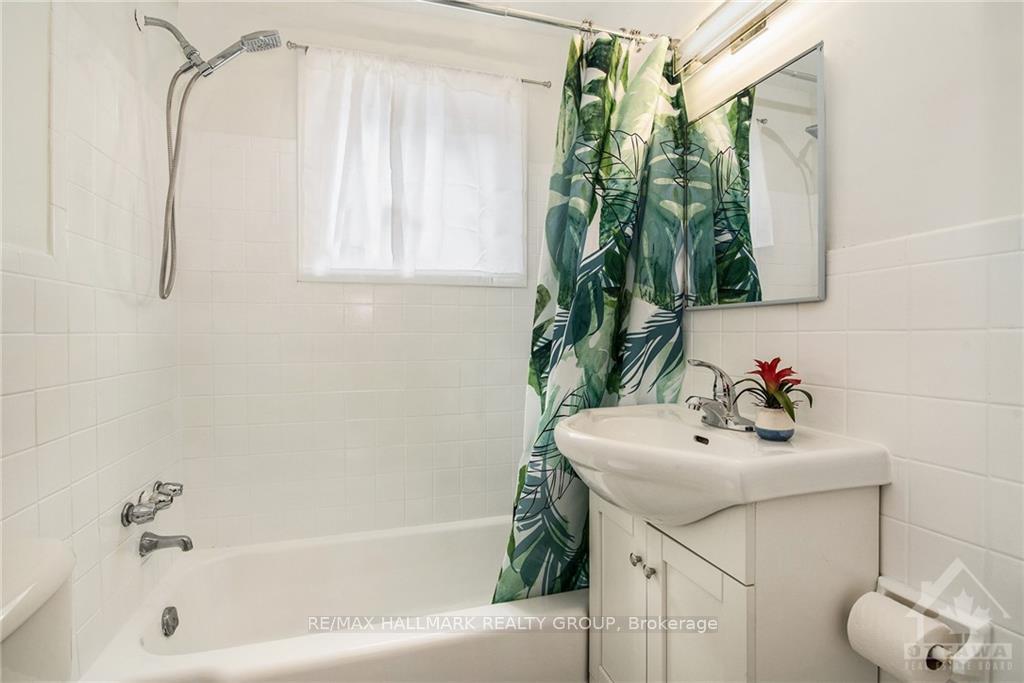 Photo 7 of Unit 1, 108 Lebrun Street, Ottawa, Vanier — HOMEH