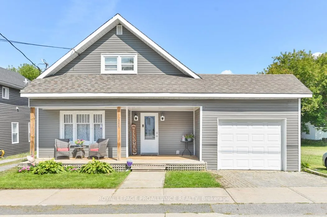 Photo 2 of 355 Metcalf Street, Tweed, Tweed (Village) — HOMEH