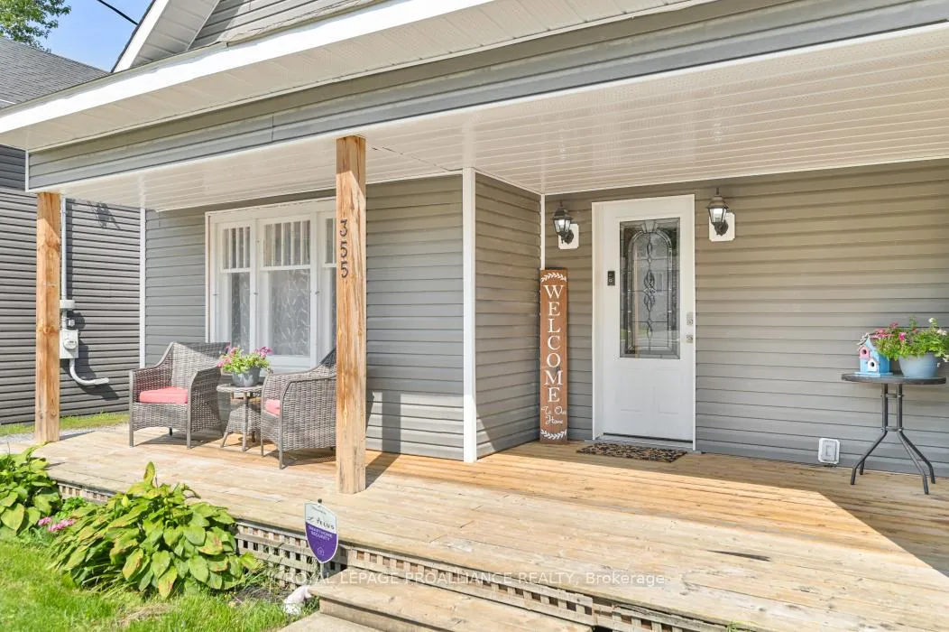 Photo 9 of 355 Metcalf Street, Tweed, Tweed (Village) — HOMEH