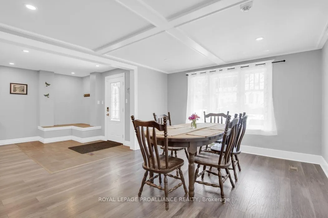 Photo 10 of 355 Metcalf Street, Tweed, Tweed (Village) — HOMEH
