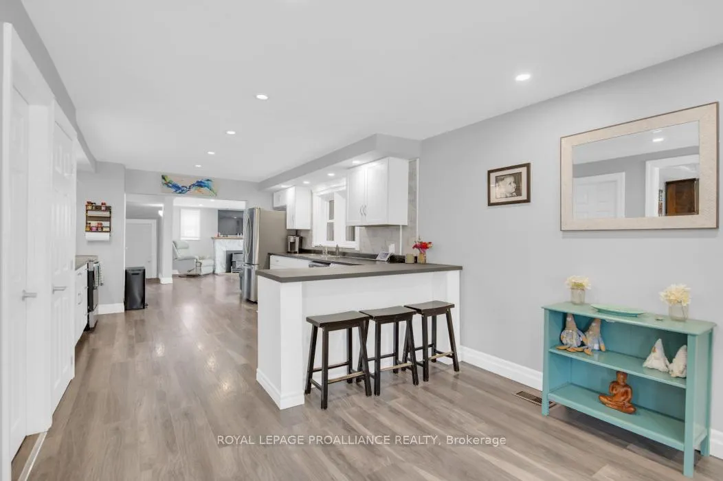 Photo 11 of 355 Metcalf Street, Tweed, Tweed (Village) — HOMEH