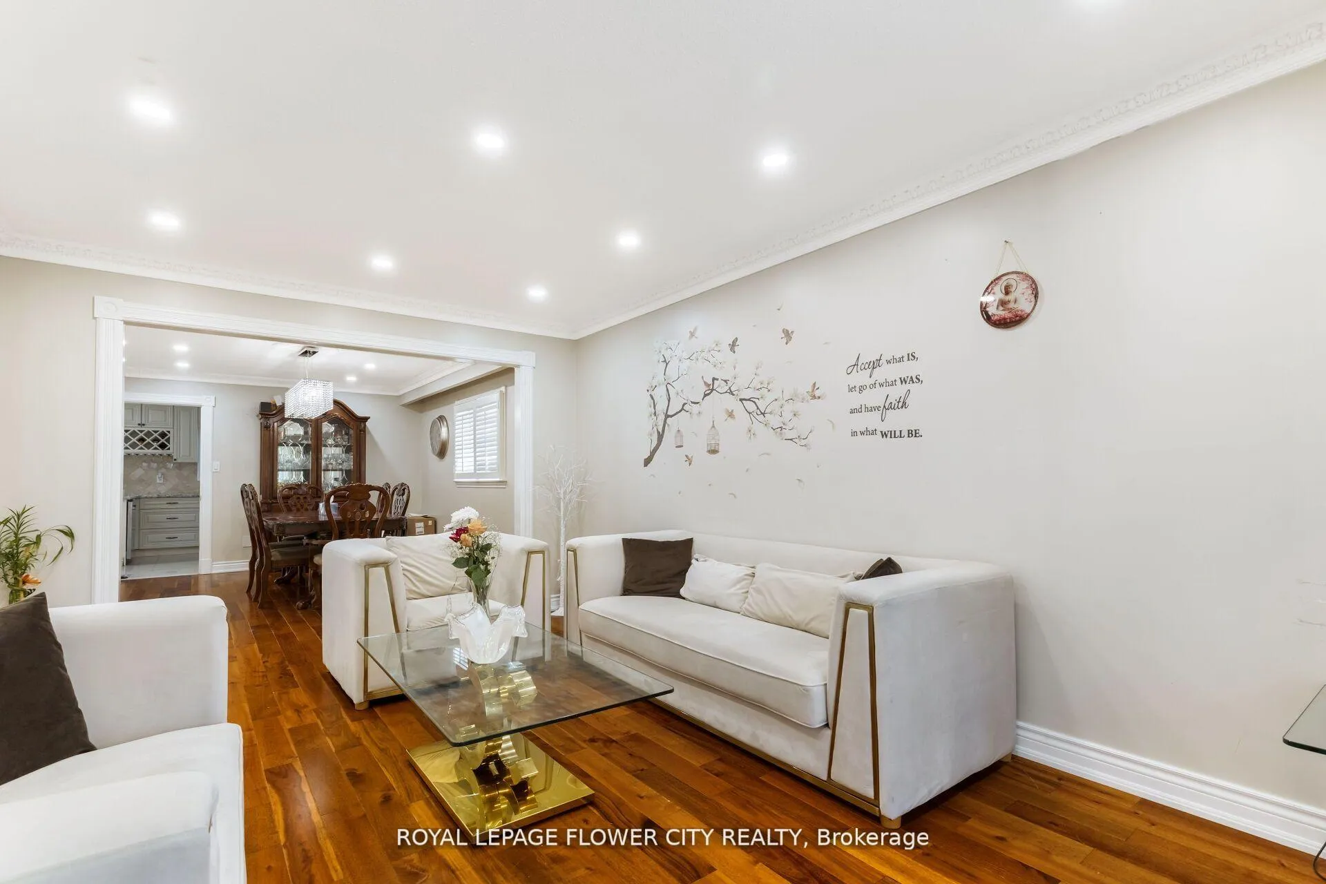 Photo 7 of 15 Thistle Ridge Drive NE, Vaughan, East Woodbridge — HOMEH