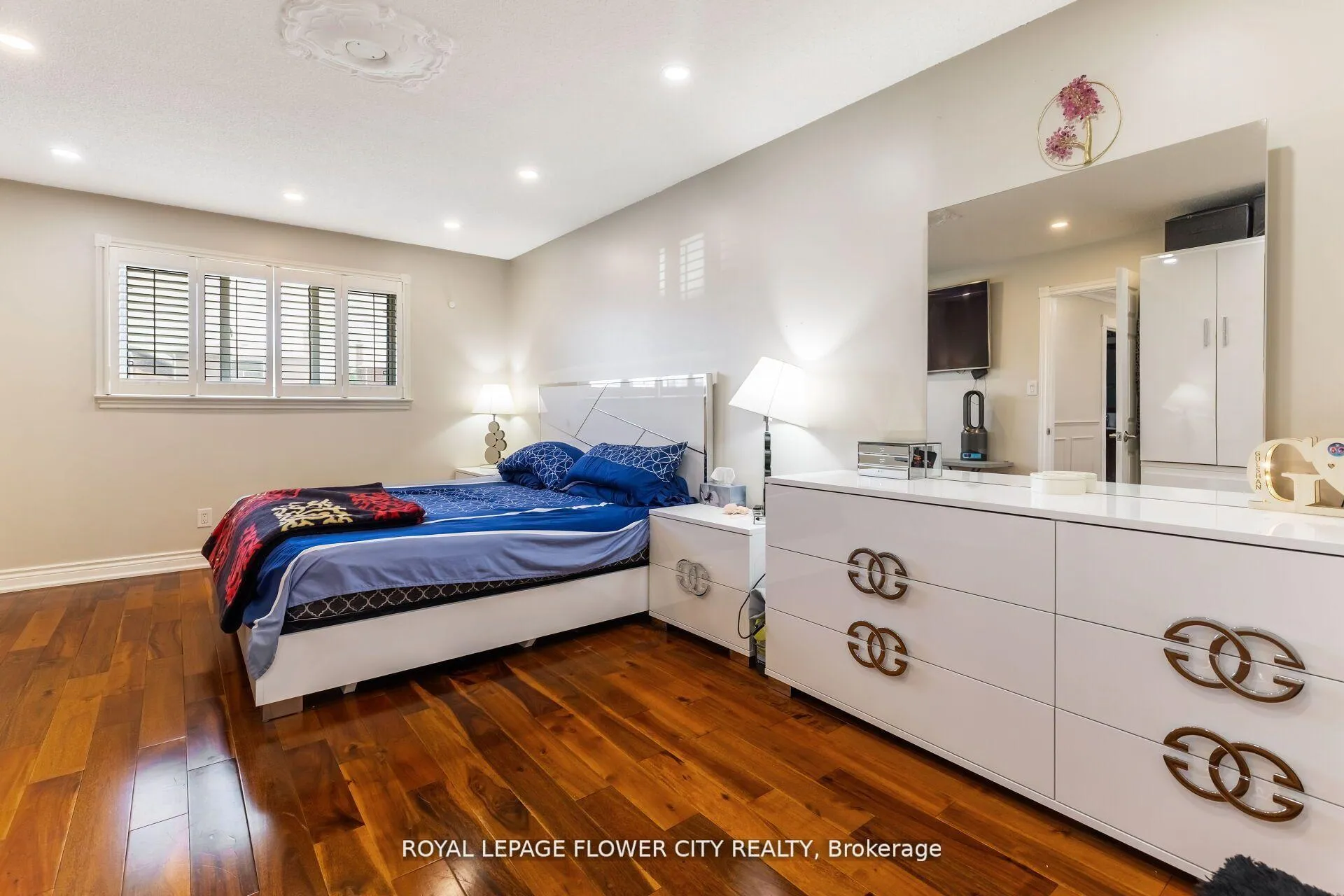 Photo 23 of 15 Thistle Ridge Drive NE, Vaughan, East Woodbridge — HOMEH