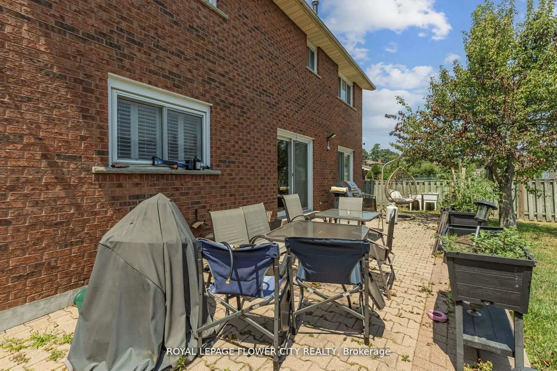 Photo 41 of 15 Thistle Ridge Drive NE, Vaughan, East Woodbridge — HOMEH