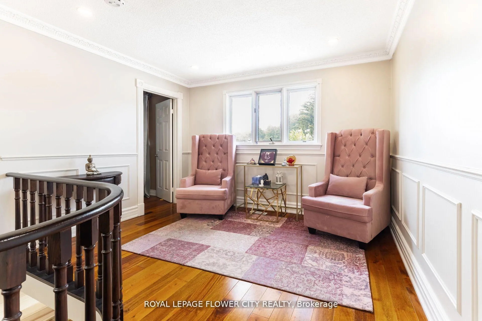 Photo 48 of 15 Thistle Ridge Drive NE, Vaughan, East Woodbridge — HOMEH