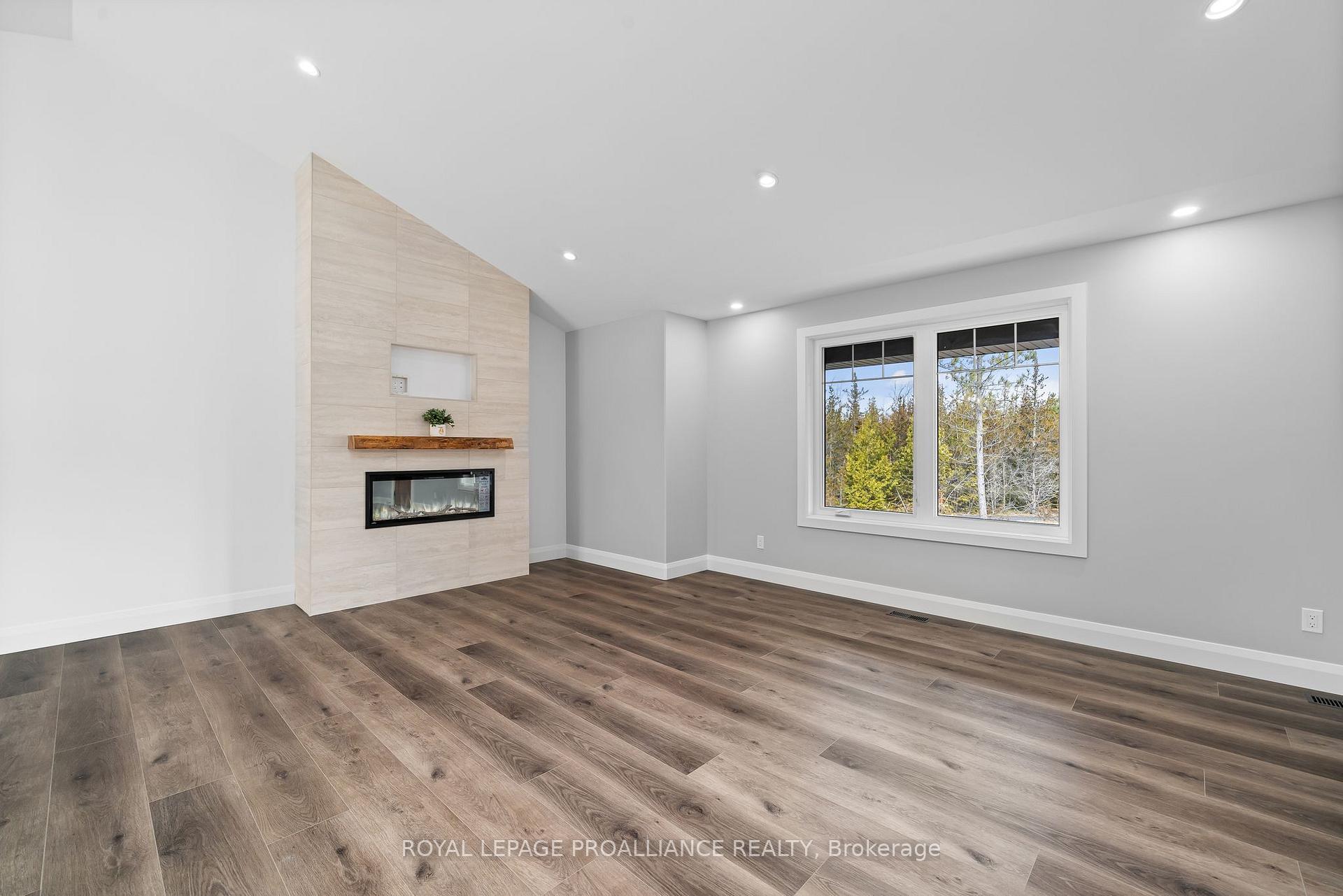 Photo 26 of 3850 Harmony Road, Tyendinaga, Tyendinaga Township — HOMEH