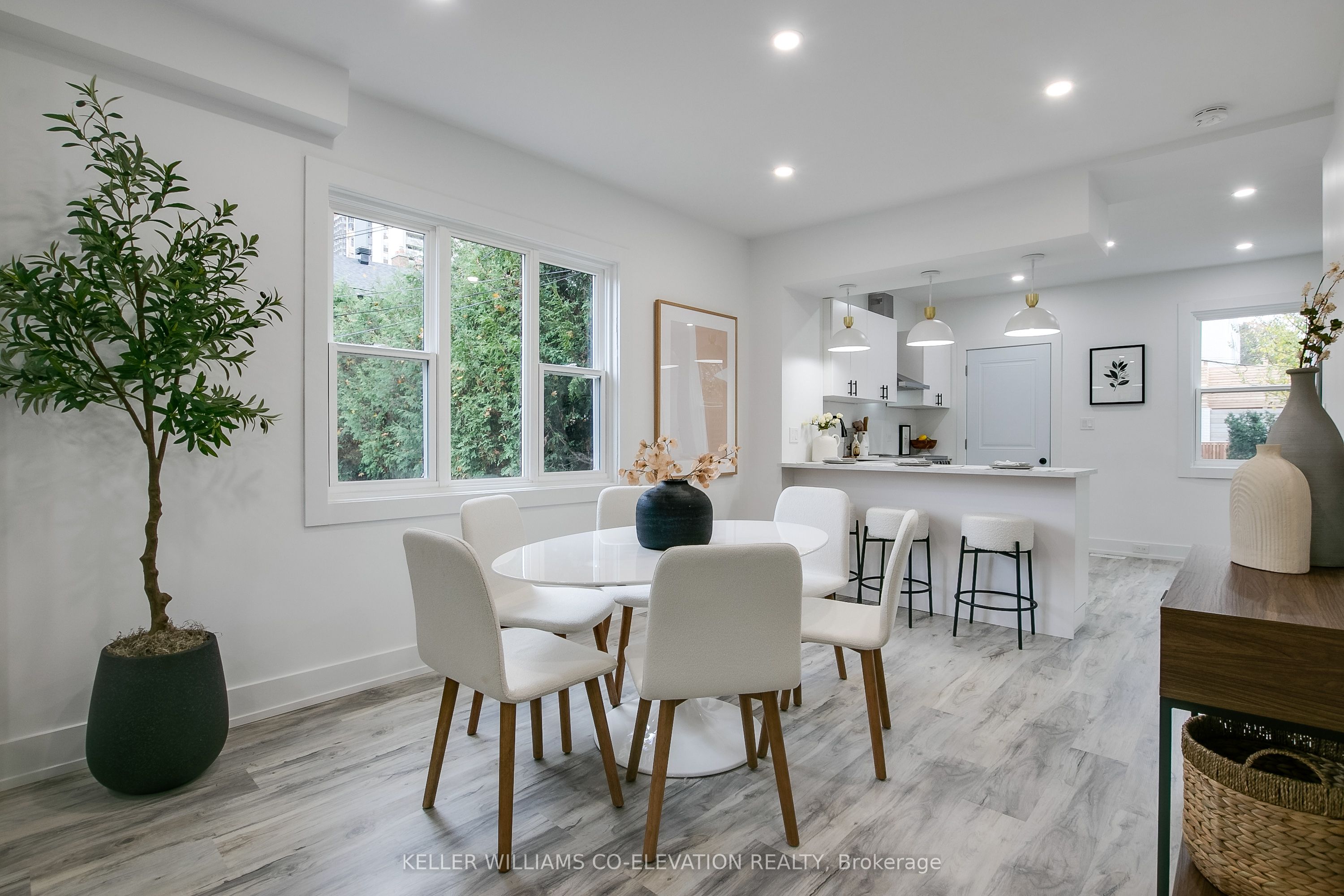 Photo 46 of 1006 Mount Pleasant Road, Toronto, Mount Pleasant West — HOMEH