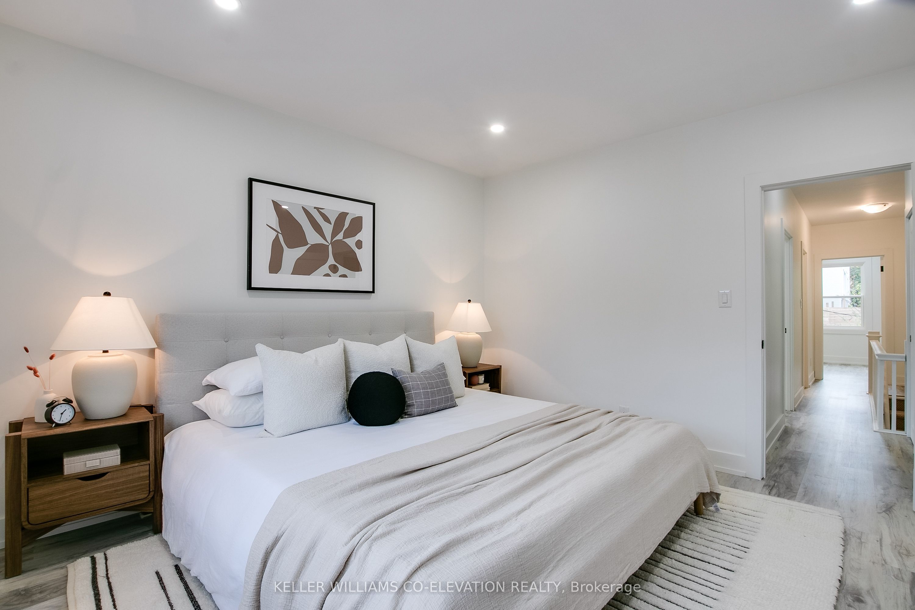 Photo 60 of 1006 Mount Pleasant Road, Toronto, Mount Pleasant West — HOMEH