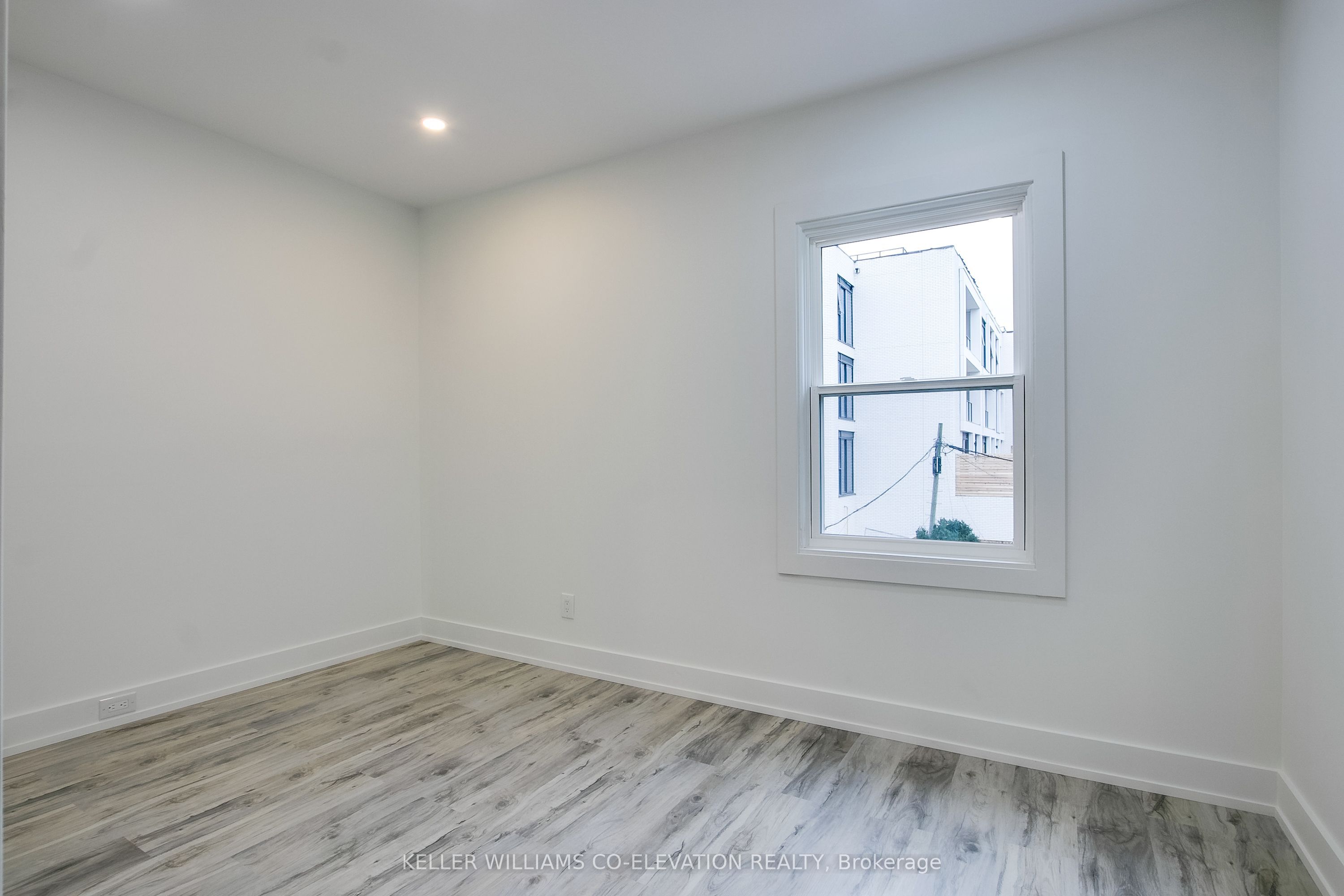 Photo 62 of 1006 Mount Pleasant Road, Toronto, Mount Pleasant West — HOMEH