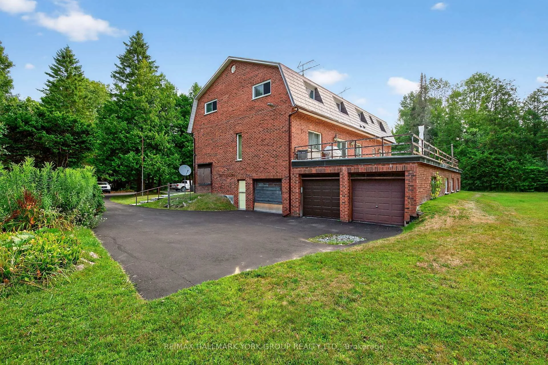 Photo 7 of 245 Davis Drive, Uxbridge, Rural Uxbridge — HOMEH