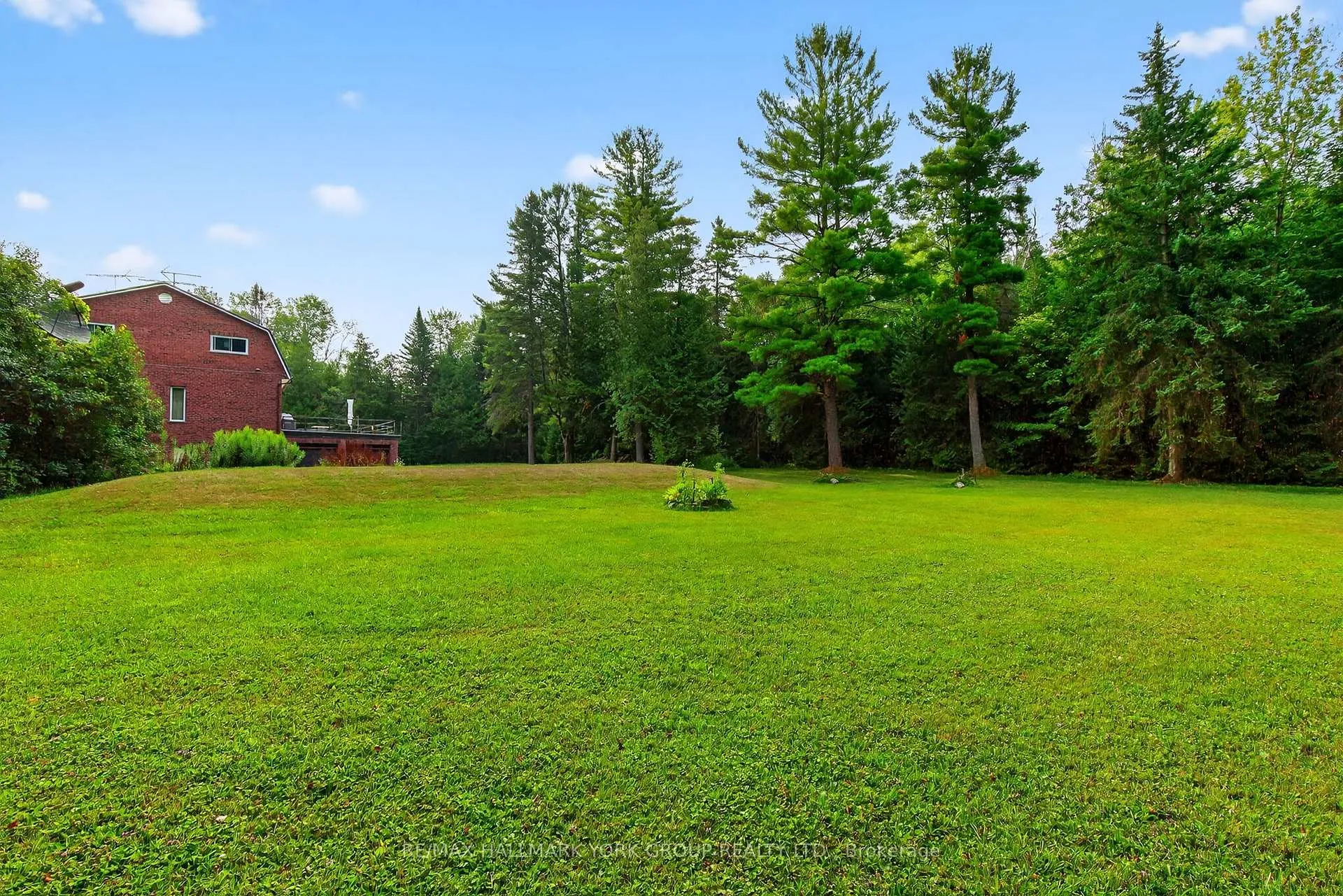 Photo 38 of 245 Davis Drive, Uxbridge, Rural Uxbridge — HOMEH