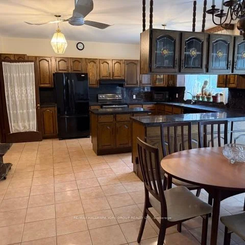 Photo 13 of 245 Davis Drive, Uxbridge, Rural Uxbridge — HOMEH