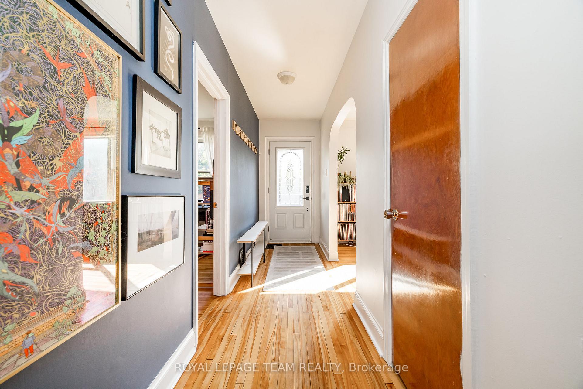 Photo 2 of 192 Durocher Street, Ottawa, Vanier — HOMEH