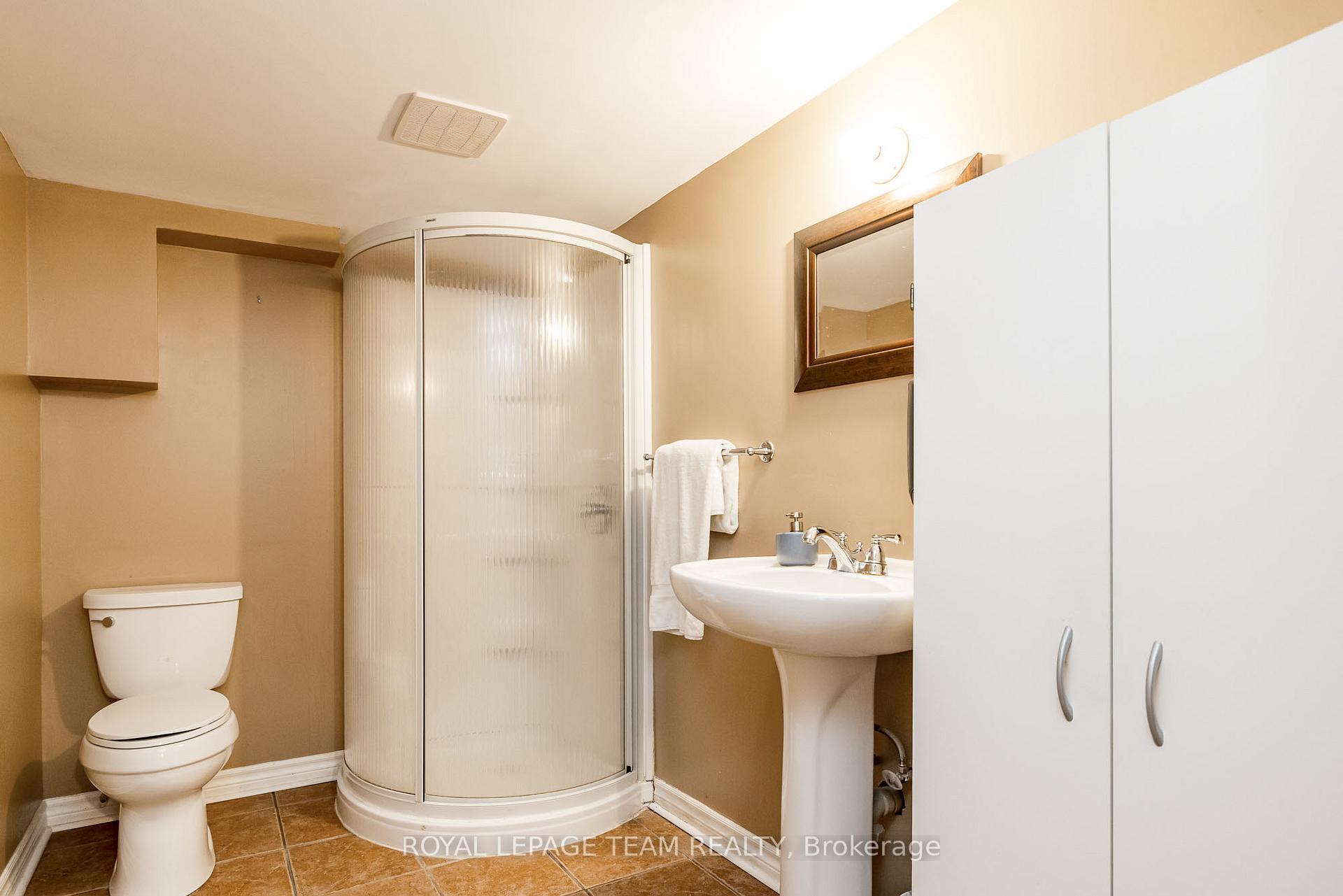 Photo 22 of 192 Durocher Street, Ottawa, Vanier — HOMEH