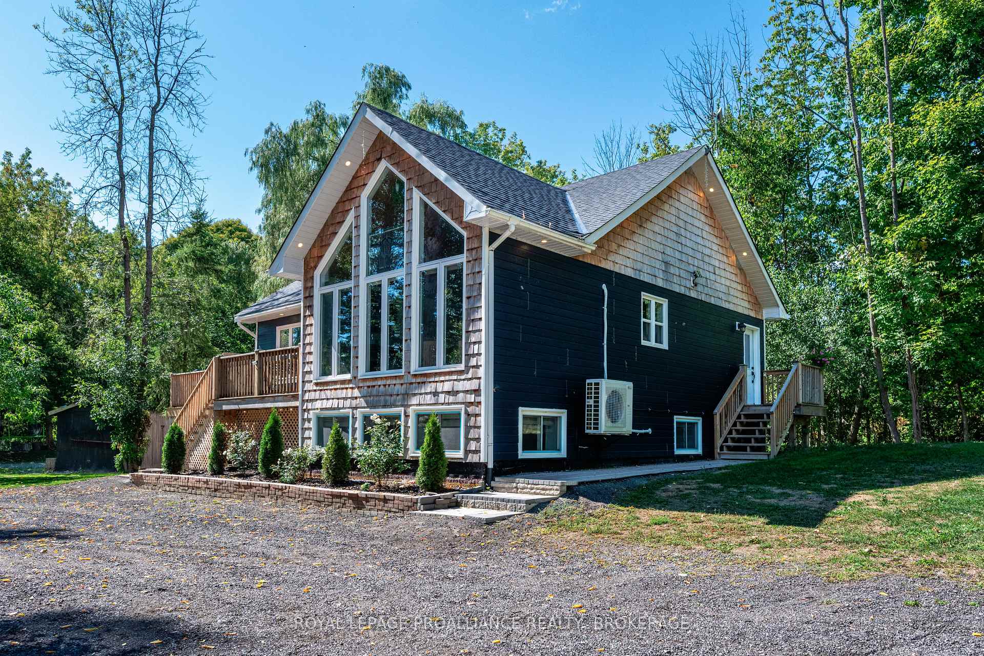 Photo 3 of 72 Franklin Street, Tweed, Hungerford (Twp) — HOMEH