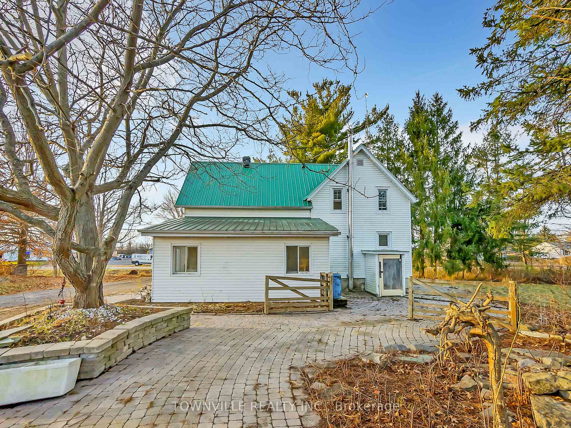 Photo 18 of 3527 County 26 Road, Augusta, Augusta Twp — HOMEH