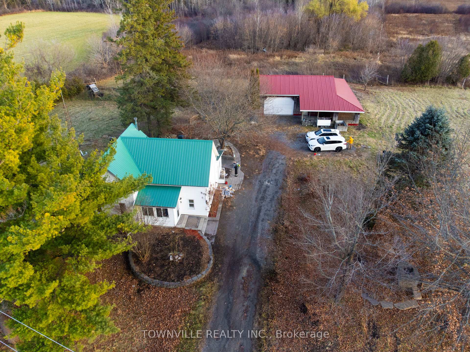 Photo 32 of 3527 County 26 Road, Augusta, Augusta Twp — HOMEH