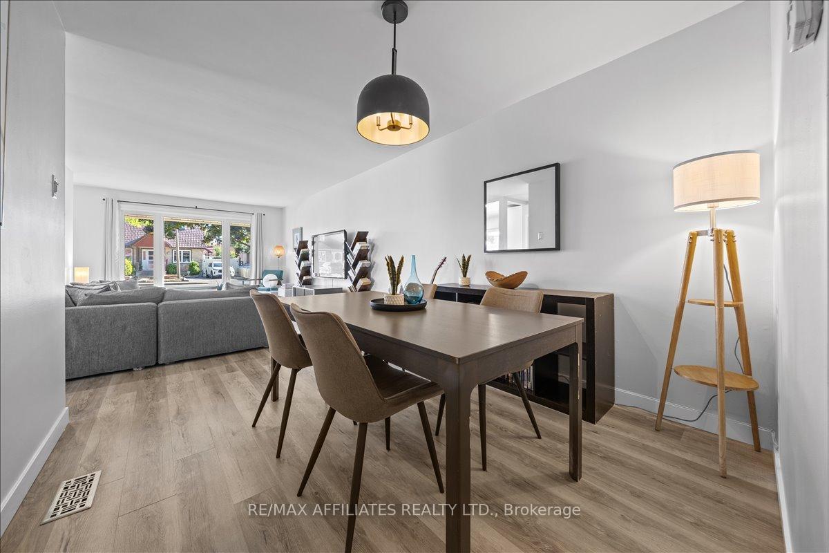 Photo 9 of 381 Spartan Avenue, Ottawa, Vanier — HOMEH