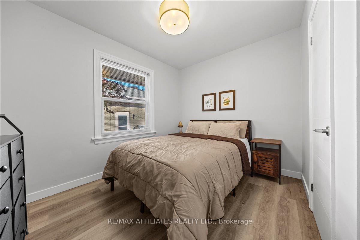 Photo 20 of 381 Spartan Avenue, Ottawa, Vanier — HOMEH