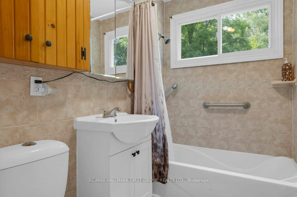 Photo 20 of 108666 Highway 7, Tweed, Elzevir (Twp) — HOMEH
