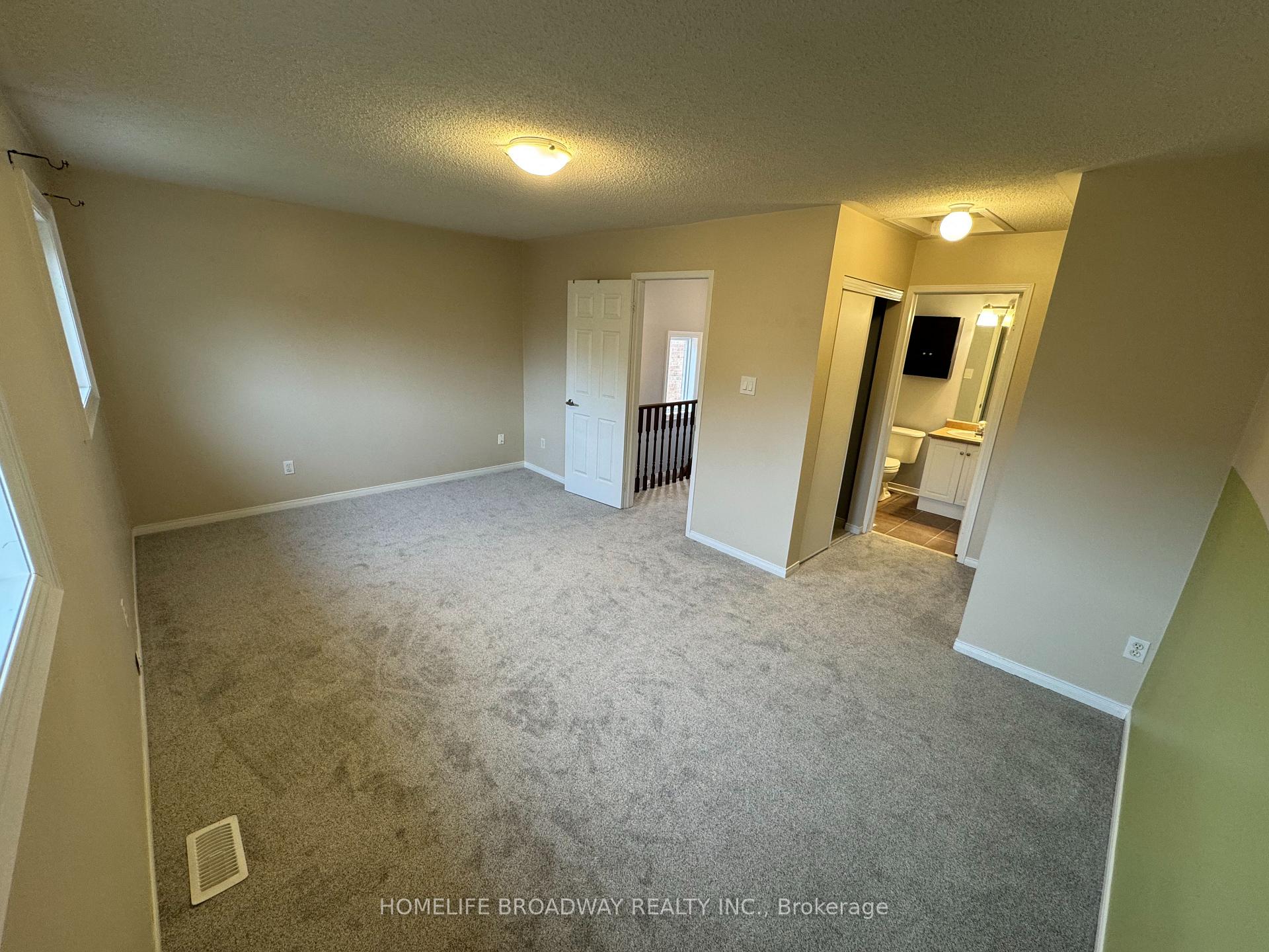 Photo 16 of 7 Stiles Avenue, Aurora, Bayview Wellington — HOMEH