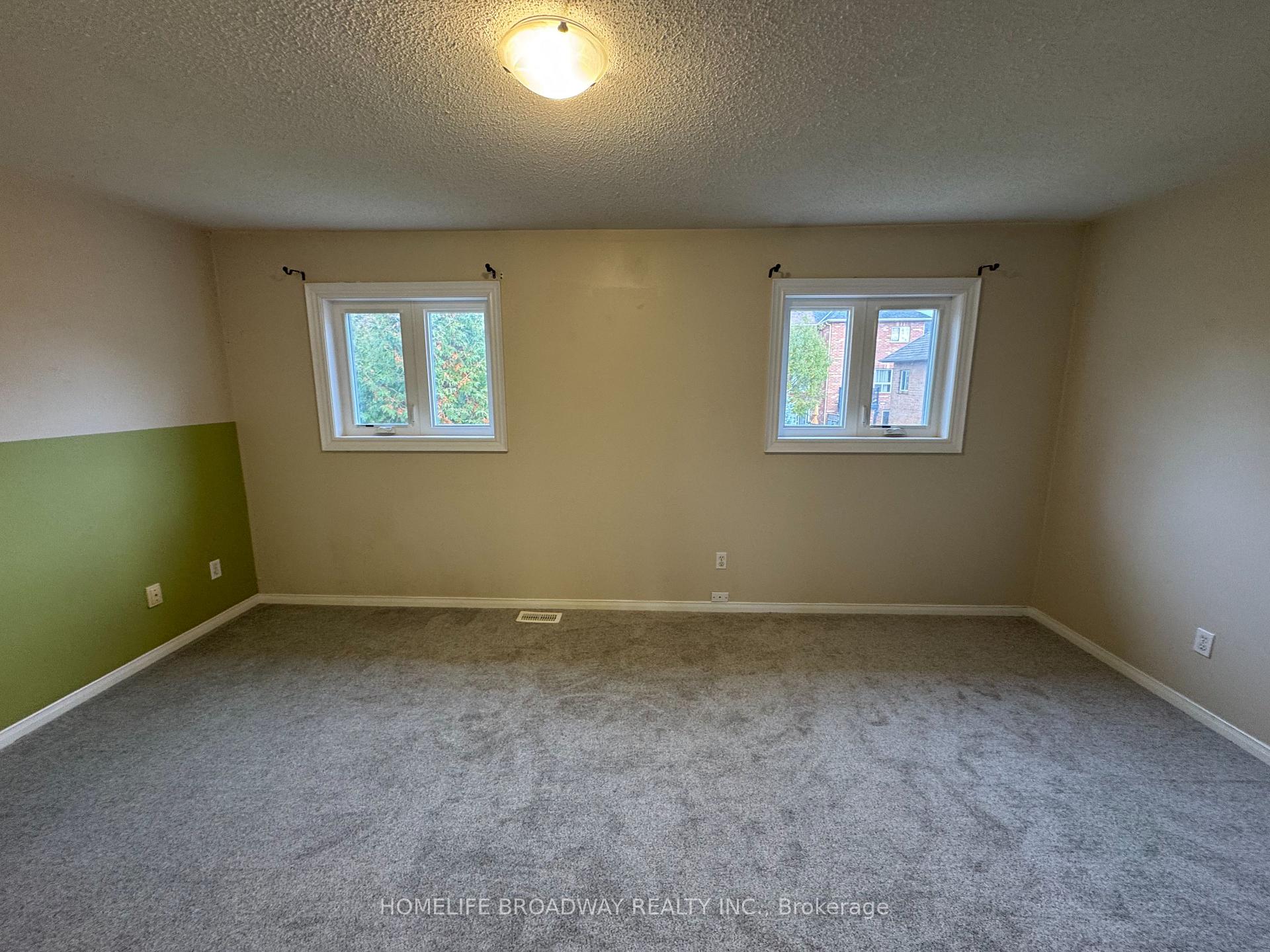 Photo 21 of 7 Stiles Avenue, Aurora, Bayview Wellington — HOMEH