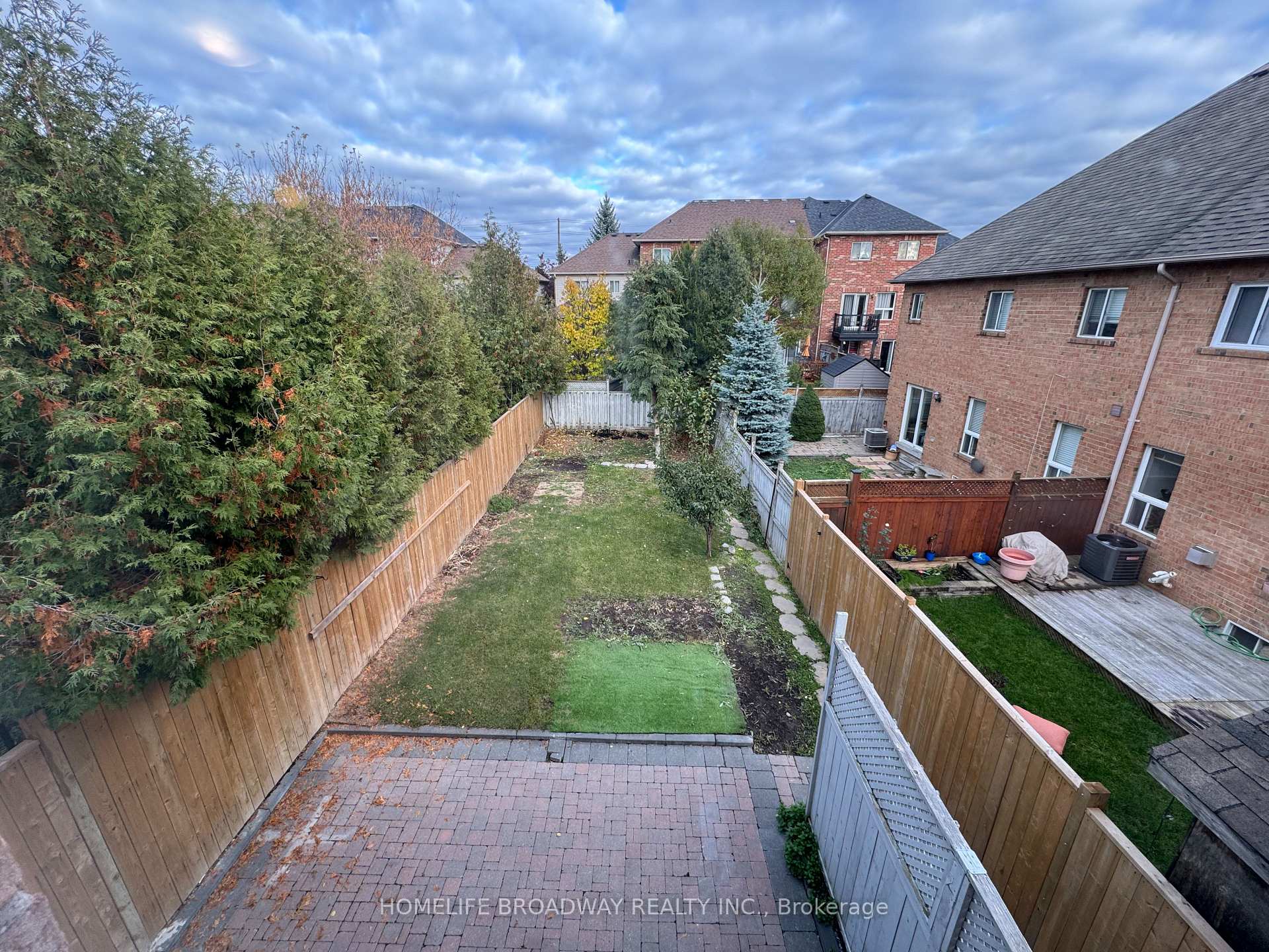 Photo 18 of 7 Stiles Avenue, Aurora, Bayview Wellington — HOMEH