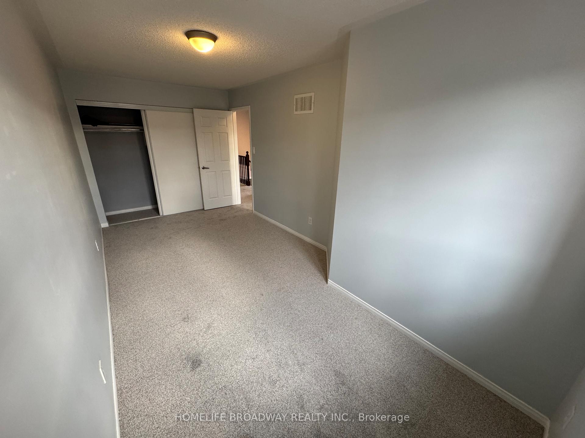 Photo 33 of 7 Stiles Avenue, Aurora, Bayview Wellington — HOMEH