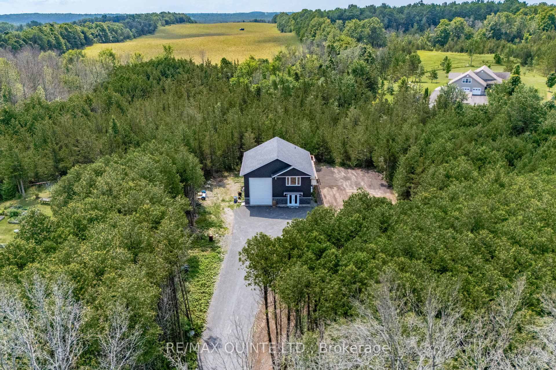 Photo 32 of 652 Shannon Road, Tyendinaga, Tyendinaga Township — HOMEH