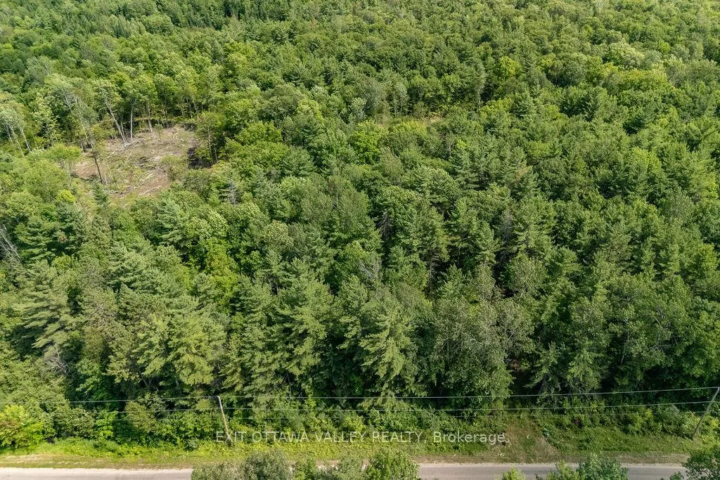 Photo 2 of 992 McGrath Road, Bonnechere Valley, Eganville/Bonnechere Twp — HOMEH