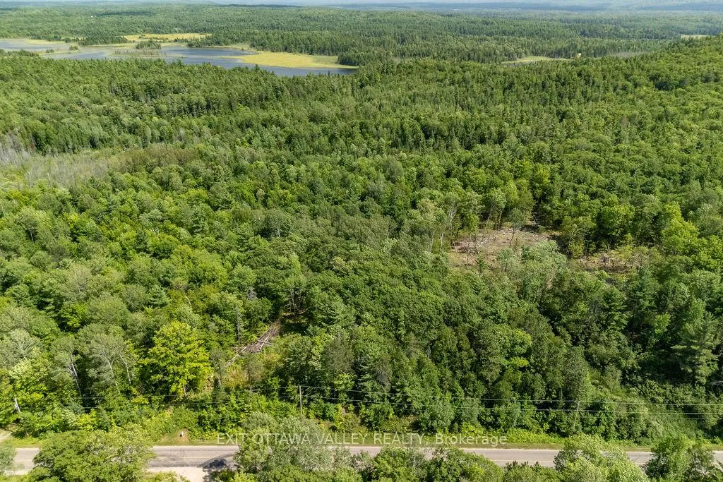 Photo 8 of 992 McGrath Road, Bonnechere Valley, Eganville/Bonnechere Twp — HOMEH