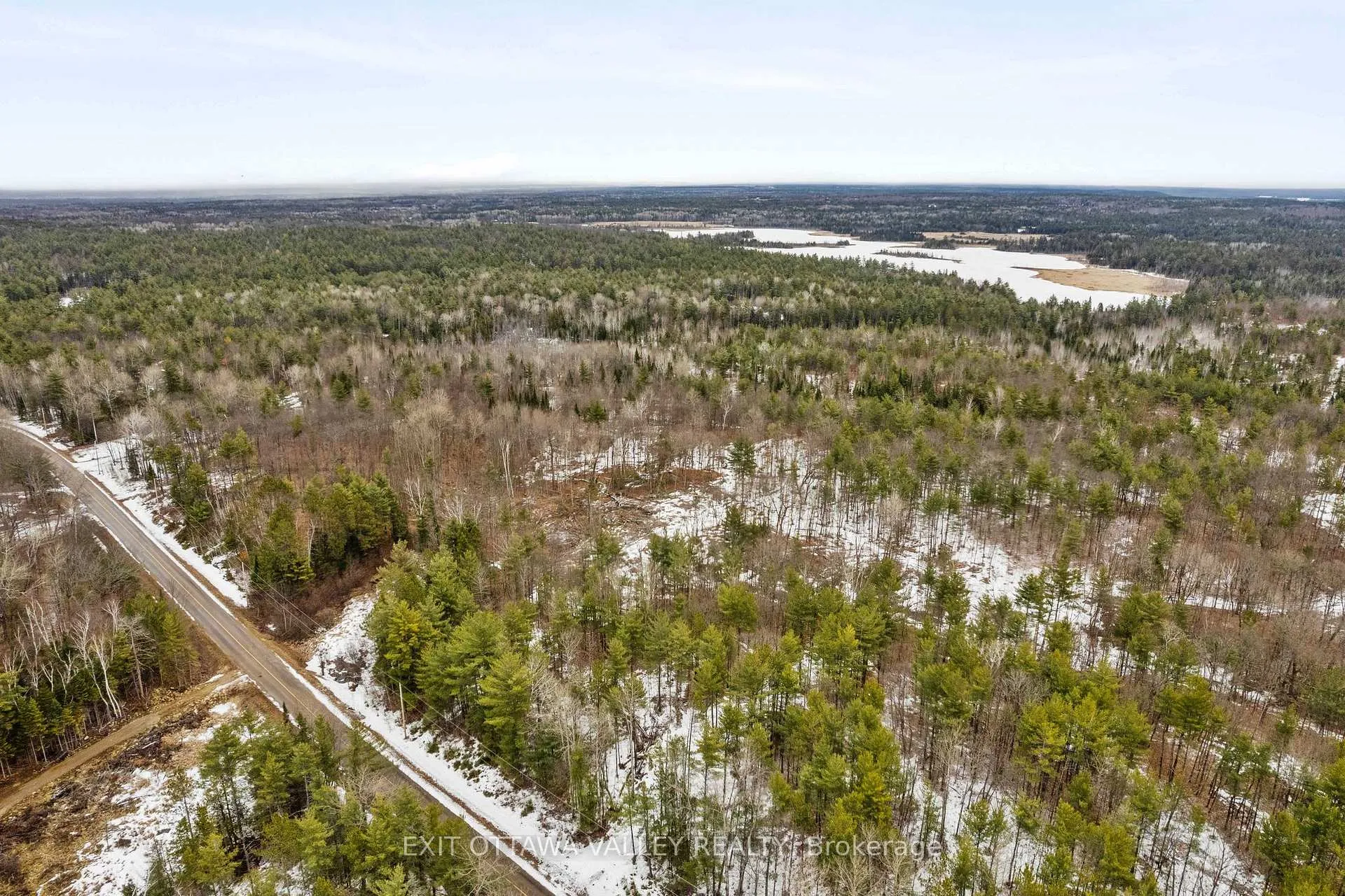Photo 11 of 992 McGrath Road, Bonnechere Valley, Eganville/Bonnechere Twp — HOMEH