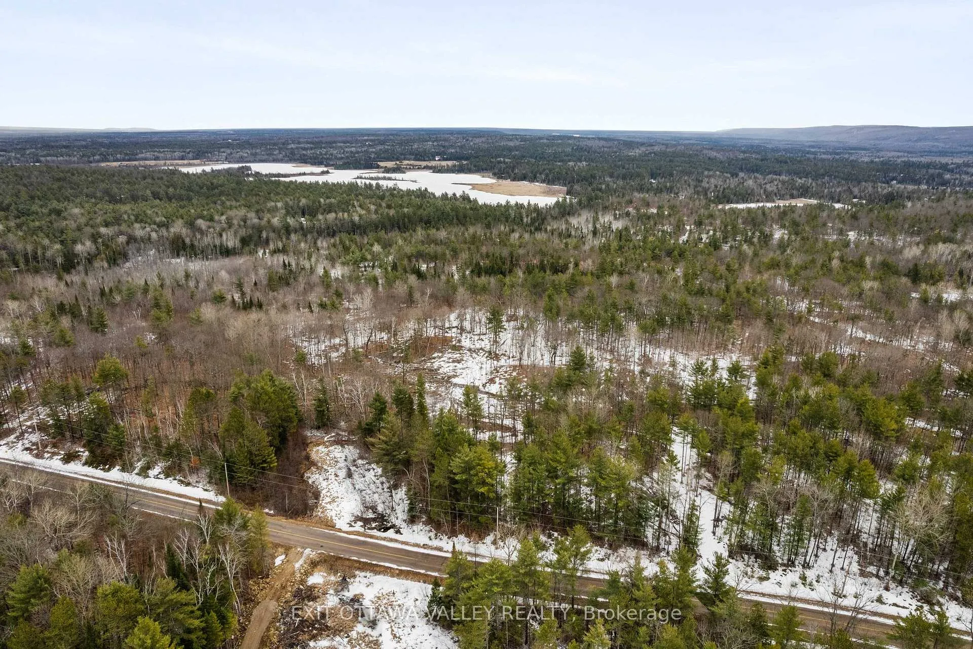 Photo 12 of 992 McGrath Road, Bonnechere Valley, Eganville/Bonnechere Twp — HOMEH