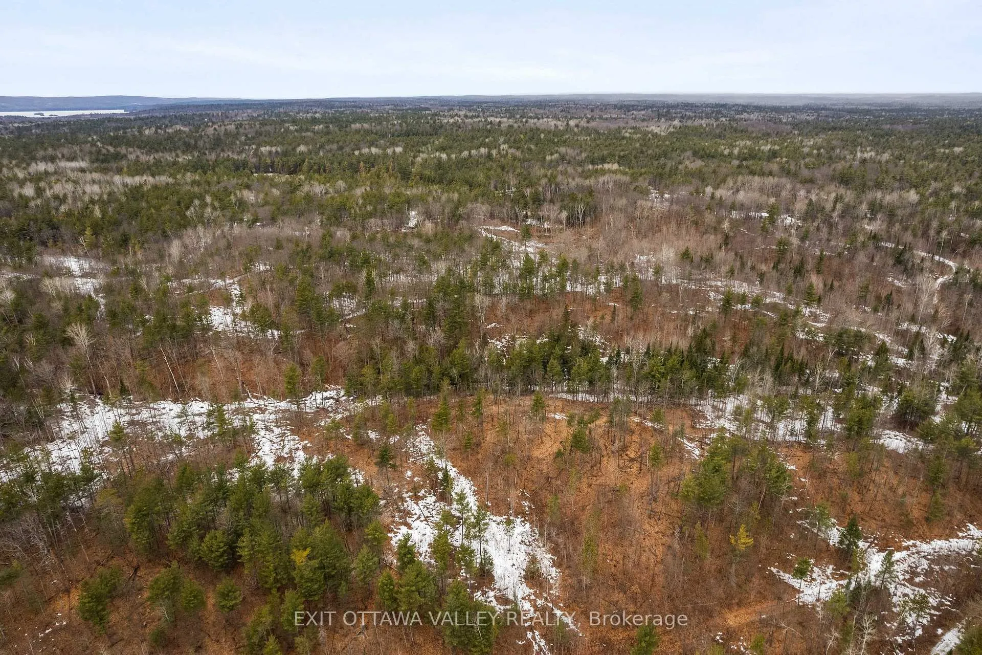 Photo 17 of 992 McGrath Road, Bonnechere Valley, Eganville/Bonnechere Twp — HOMEH