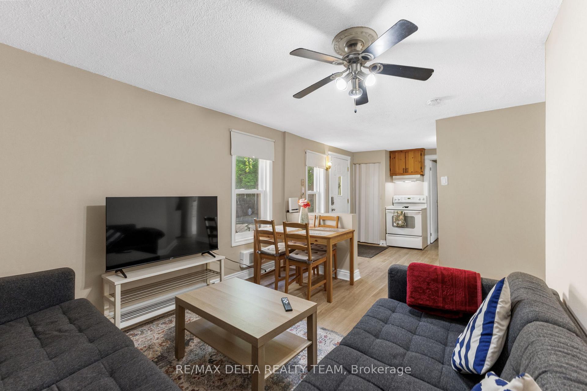 Photo 6 of Unit B, 336 Shakespeare Street, Ottawa, Vanier — HOMEH