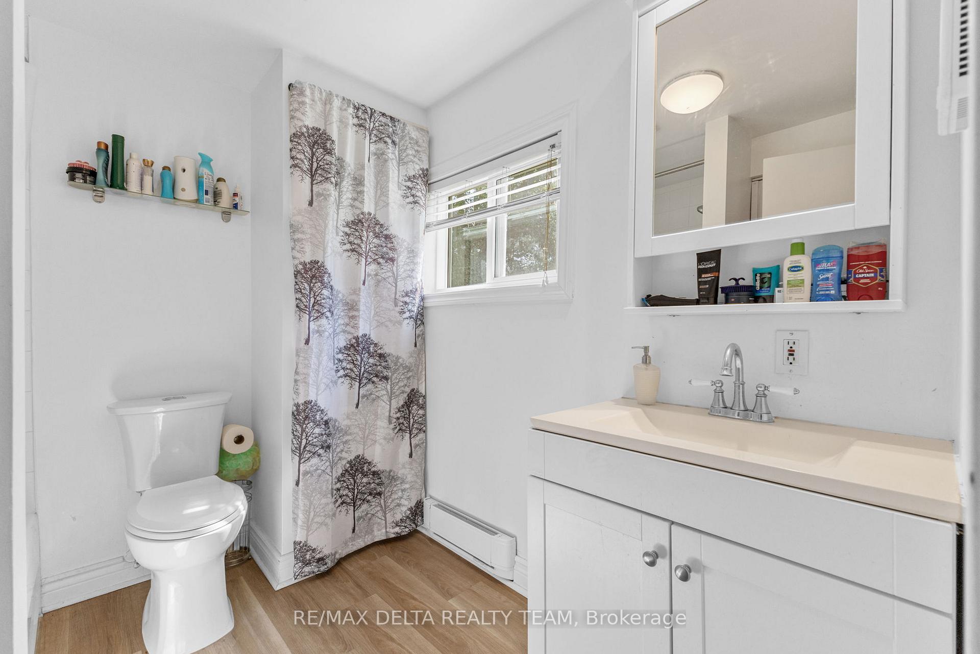Photo 12 of Unit B, 336 Shakespeare Street, Ottawa, Vanier — HOMEH