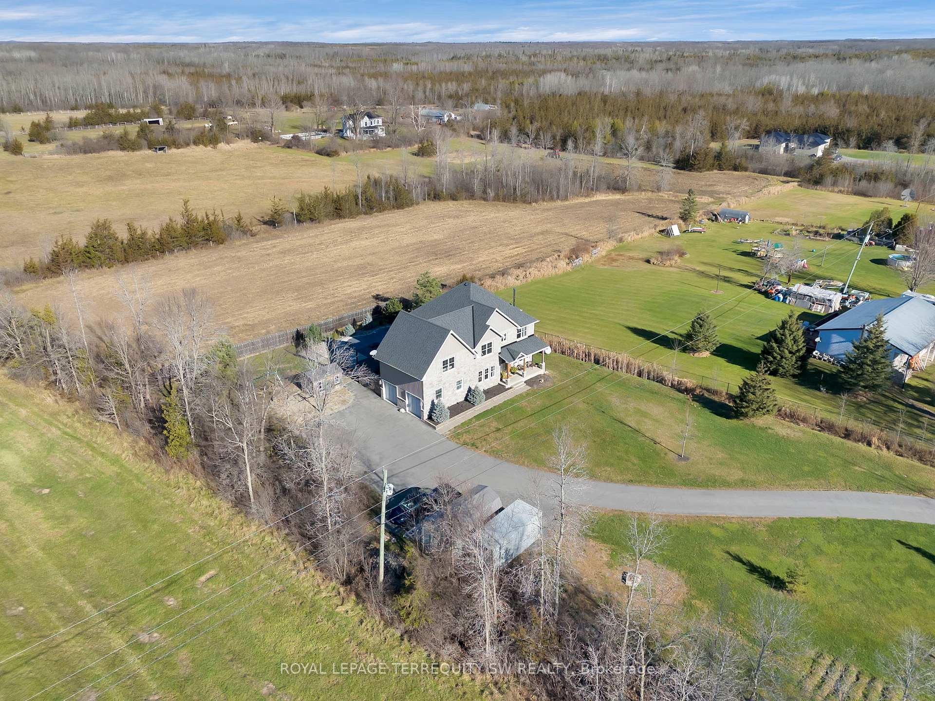 Photo 40 of 2299 Blessington Road, Tyendinaga, Tyendinaga Township — HOMEH